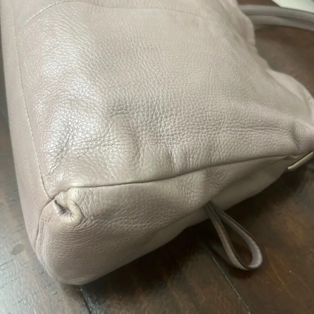 Coach Gray Leather Hobo Bag with Slouchy Silhouette#26224 - Picture 5 of 15